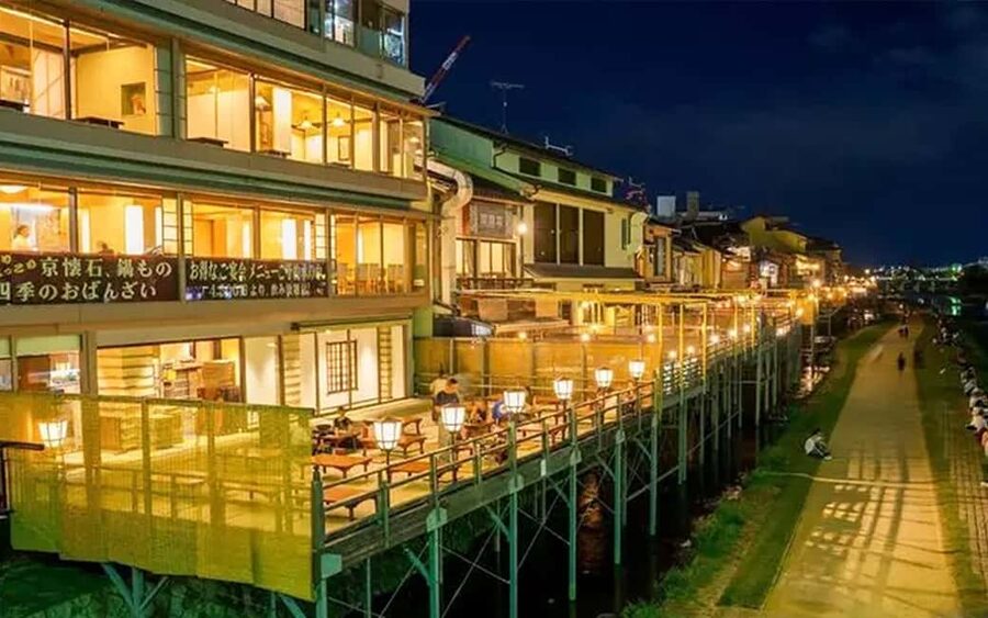 Kyoto: Gion Hidden Gems & Geisha Culture Tour - Yasui Kompira-Gu and a different kind of shrine visit