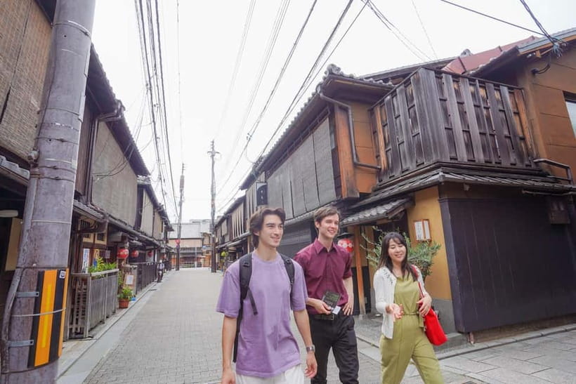 Kyoto Gion Tea ceremony & Wabi-sabi Walking Tour - Entoku-in and the quiet language of wabi-sabi