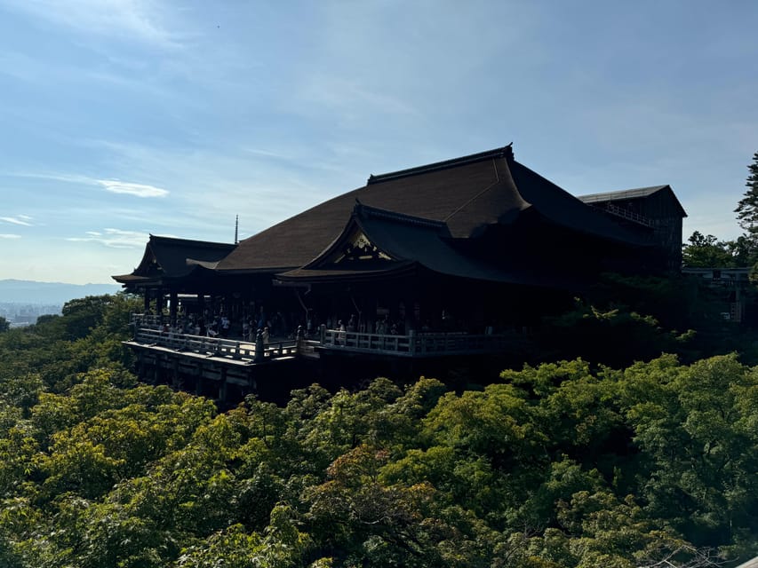 Kyoto: Guided Tour in UNESCO Site, Kiyomizu-dera - 90 Min. - Otowa Waterfall and three different wishes