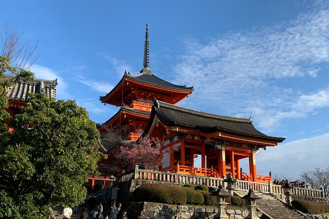 Kyoto Guided Walking Tour Highlight of Kiyomizu & Fushimi Inari - Why this Kyoto morning route works