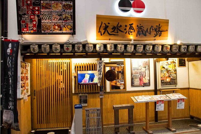 Kyoto Hidden Gem Food Tour in Fushimi - Matcha sweets and the early-start advantage