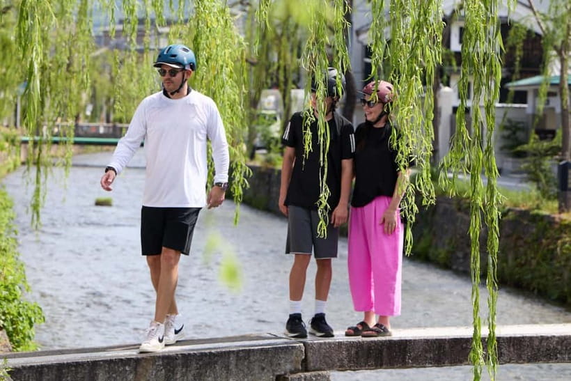 Kyoto: Hidden Gems E-Bike Tour Through Backstreets & Temples - Heian Shrine’s broad approach and bright details
