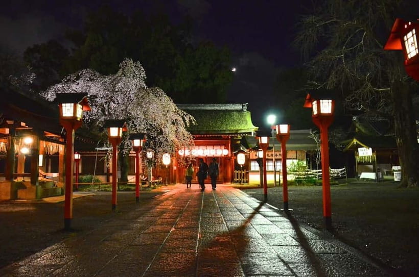 Kyoto: Highlights Guided Walking Tour - Sannenzaka, where the walk becomes a street experience