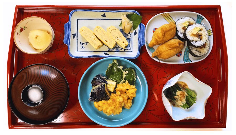 Kyoto Home Cooking Class &Supermarket tour near Fushimiinari - What makes this different from a restaurant meal