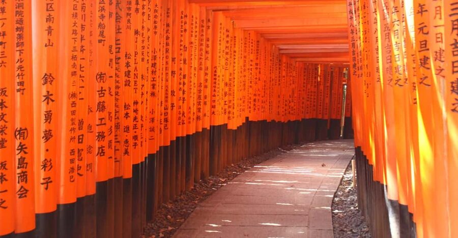 Kyoto: Immersive Arashiyama & Fushimi Inari by Private Car - The bamboo grove and Okochi Sanso’s quiet paths