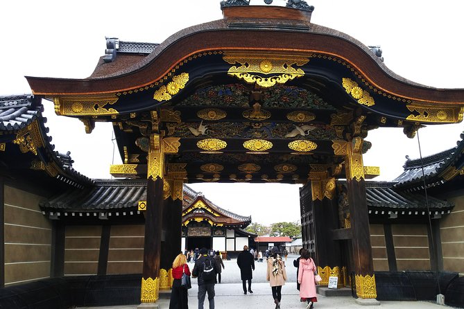 Kyoto Imperial Palace and Nijo Castle Walking Tour - Why this route gives you a clearer picture of Kyoto