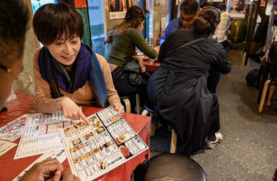 Kyoto: Izakaya Food Tour with Local Guide - Sake, beer, and the cost of a Kyoto night