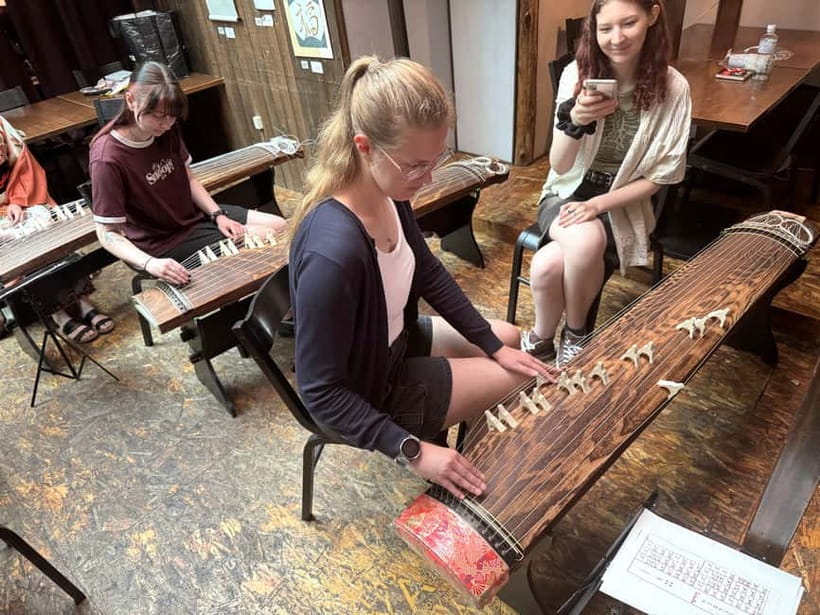 Kyoto: Japanese Koto Musical Instrument Class - Sitting Down at a Kyoto Koto