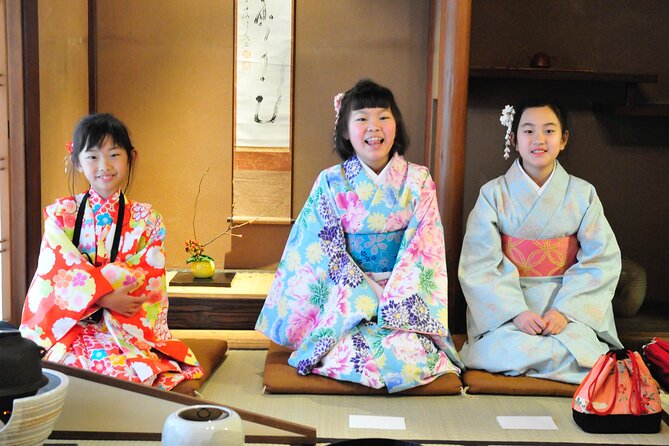 Kyoto Japanese Tea Ceremony Experience in Ankoan - The demonstration shows why every movement matters