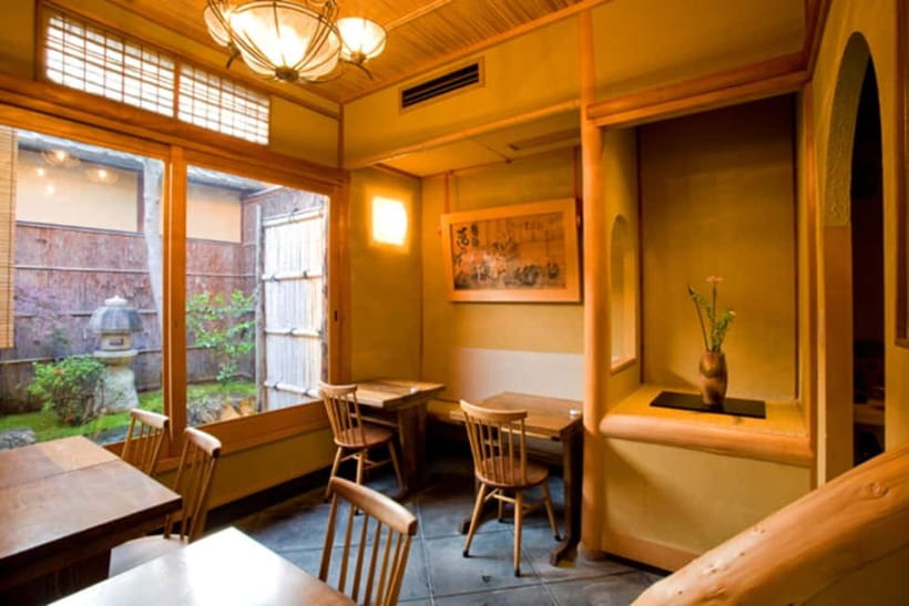 Kyoto: Kaiseki Reservation at Hanasaki Manjiro - What the 120-year-old machiya adds