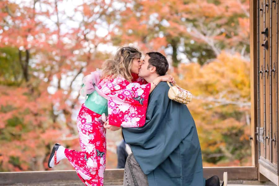 Kyoto Kimono Professional Photoshoot - Choosing between a machiya and Higashiyama