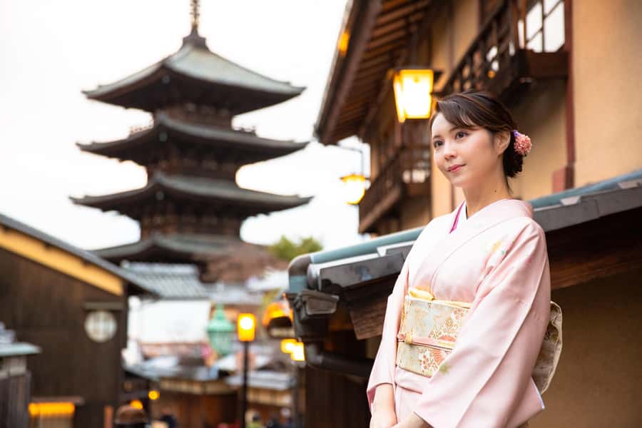 Kyoto Kimono Professional Photoshoot - Who should book this Kyoto photoshoot?
