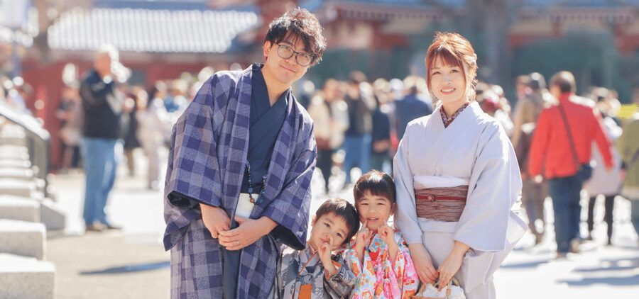 Kyoto: Kimono Rental in Gion Provided by RikaWafuku - What the $19 price really includes