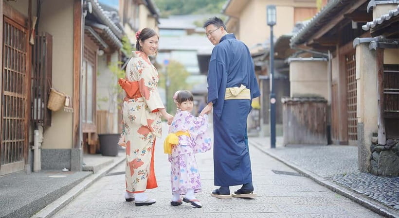 Kyoto Kimono Rental mimosa｜Kimono/Yukata Rental Family Plan - A kimono day in Kyoto’s Higashiyama