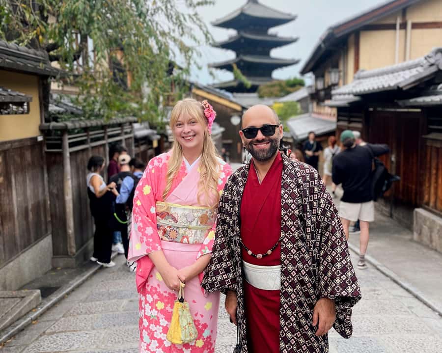 Kyoto: Kimono Rental Traditional Experience at Wargo in Gion - Service, language, and the human side