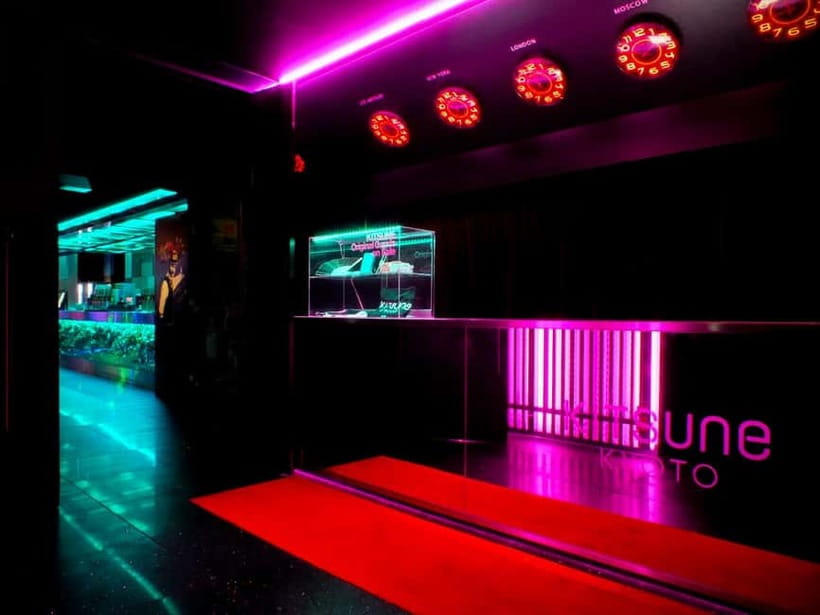 Kyoto: KITSUNE Nightclub Admission Ticket with Drink - What Your Night Looks Like From 10 PM to 5 AM