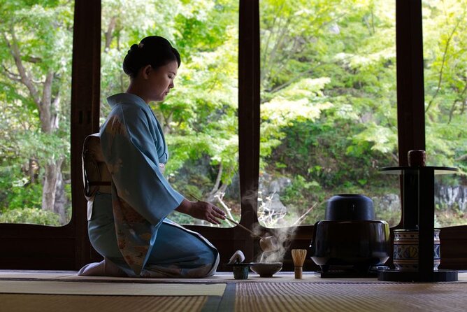 Kyoto Kiyomizu Tea Ceremony with Scenic Garden Views - Making the second cup yourself