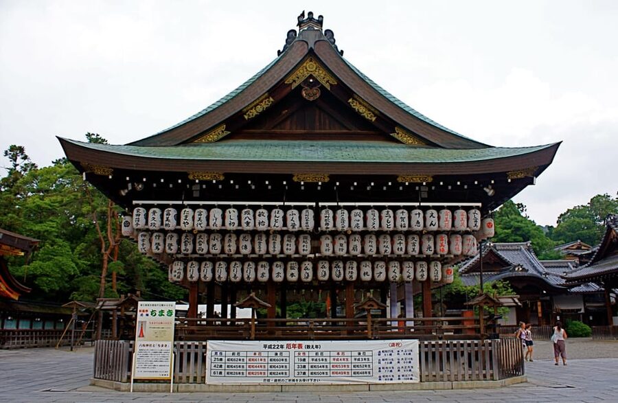 Kyoto: Kiyomizudera, Higashiyama and Yasaka Discovery Tour - Kodaiji Temple and the memory of Hideyoshi