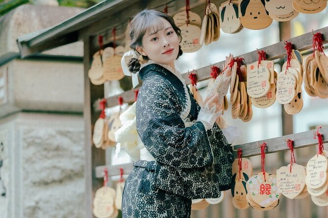 Kyoto Kiyomizudera Kimono Dressing with Hairstyle | Photoshoot - My booking advice