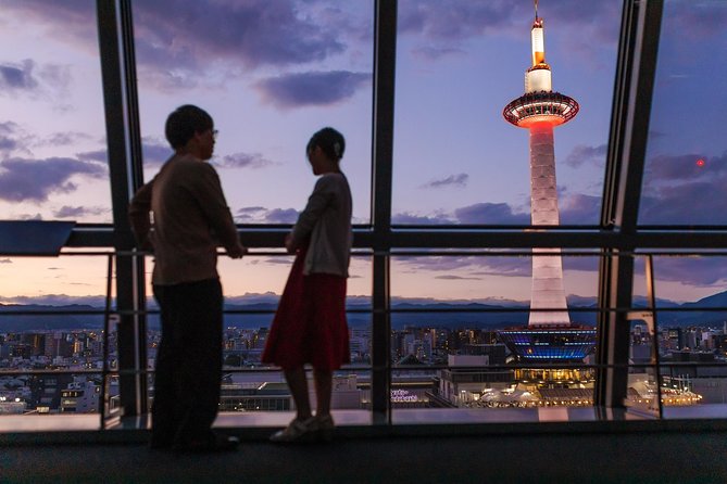 Kyoto Like a Local: Private & Personalized Experience (3 hrs) - Fushimi Inari and the first torii gates