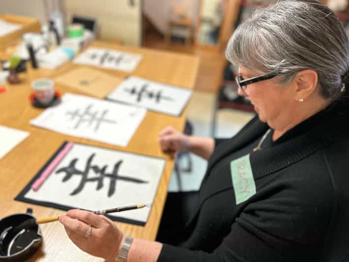 Kyoto: Local Home Visit and Japanese Calligraphy Class - Why Aya’s teaching matters for beginners