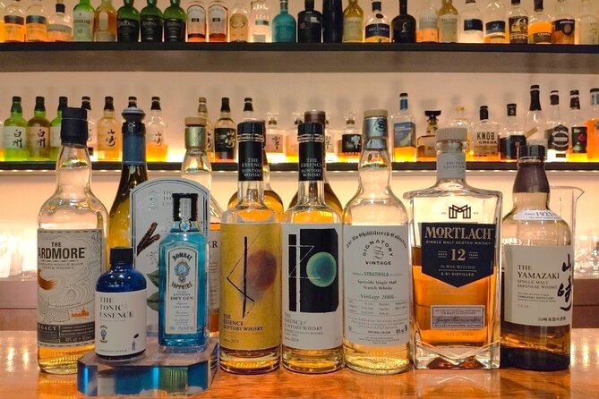 Kyoto Luxury Sake, Whisky and Cocktail Tour - Four stops, four different moods