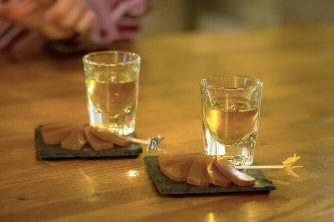 Kyoto Luxury Sake, Whisky and Cocktail Tour - Kyoto Kawaramachi Garden and the 5:00 p.m. meeting