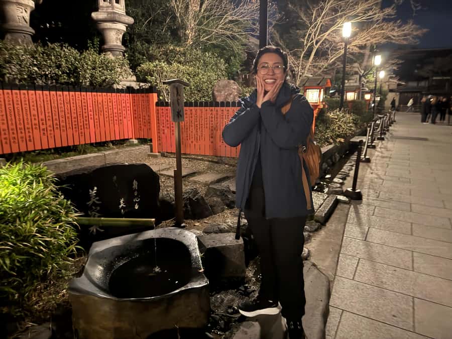 Kyoto Magic Night Walk: Gion & Fushimi Inari(Private Option) - Fushimi Inari under the glowing torii gates
