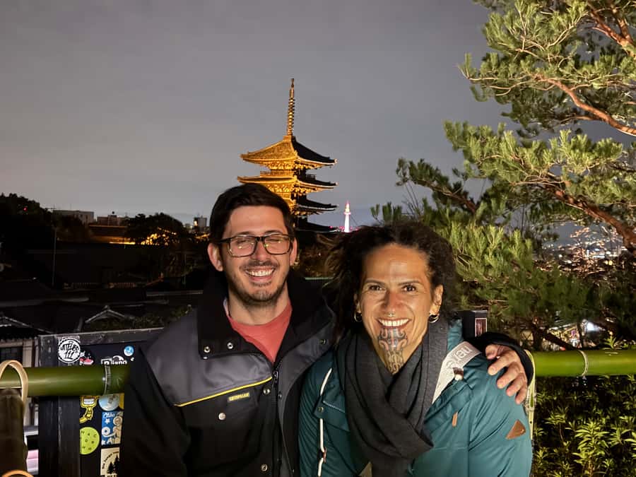 Kyoto Magic Night Walk: Gion & Fushimi Inari(Private Option) - Gion and Higashiyama after the daytime crowds