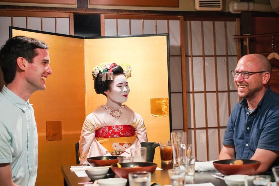 Kyoto: Maiko Dinner in Traditional Restaurant and Tour - The maiko performance, games, and conversation