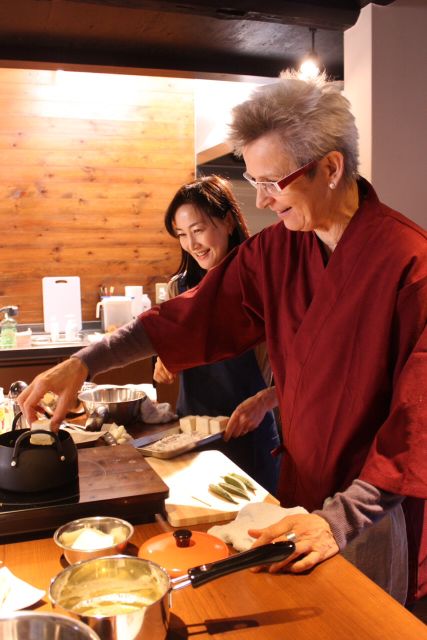Kyoto: Morning Japanese Bento Cooking Class - What the instructors add to the morning