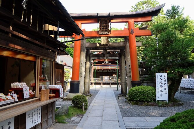 Kyoto Morning Tour with English Speaking Guide - What the English-speaking guide adds