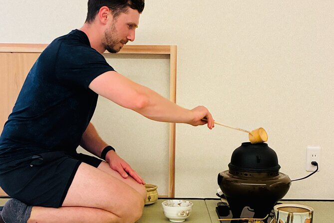 Kyoto: Newly Opened Tea Ceremony - Sanjo Chasuian - The First Bowl: Watch the Host’s Movements
