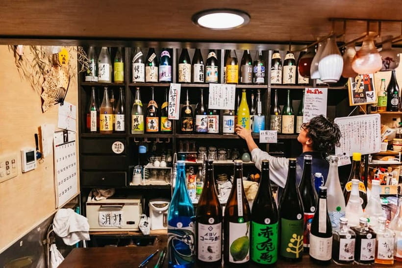 Kyoto Night All-Inclusive Eats and Streets, Gion and Beyond - Gion, geisha traditions, and evening etiquette
