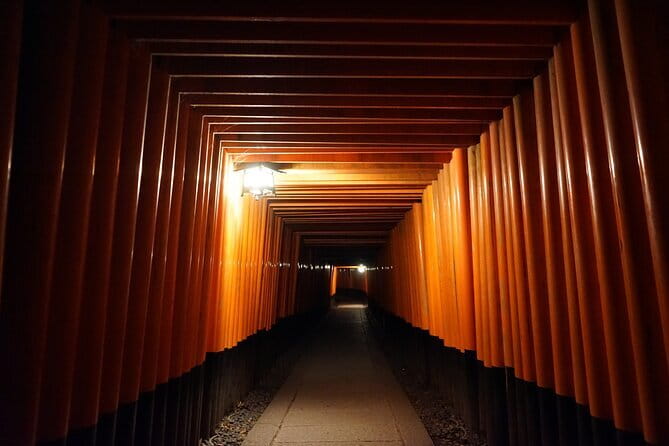 Kyoto Night Walking Guided Tour at Fushimi Inari Shrine - Fushimi Inari after dark