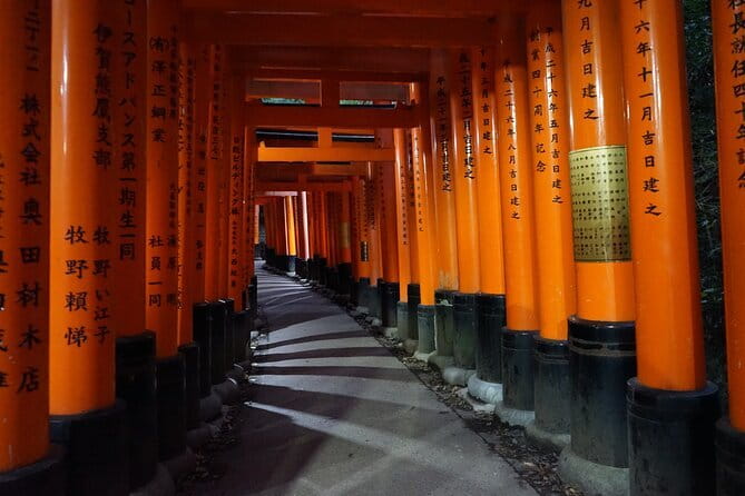 Kyoto Night Walking Guided Tour at Fushimi Inari Shrine - Meeting at Inari Station at 7:00 pm