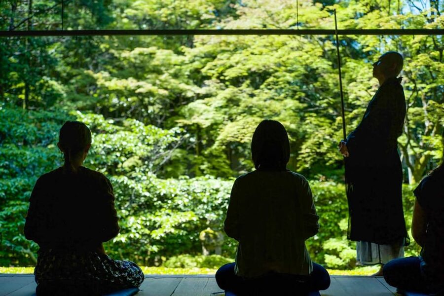 Kyoto: Nighttime Zen Meditation and Matcha Tea Experience - Keishunin after sunset