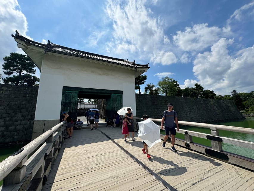 Kyoto: Nijo Castle & Gardens 2-Hour Guided Tour - Ninomaru Palace and the details most people miss