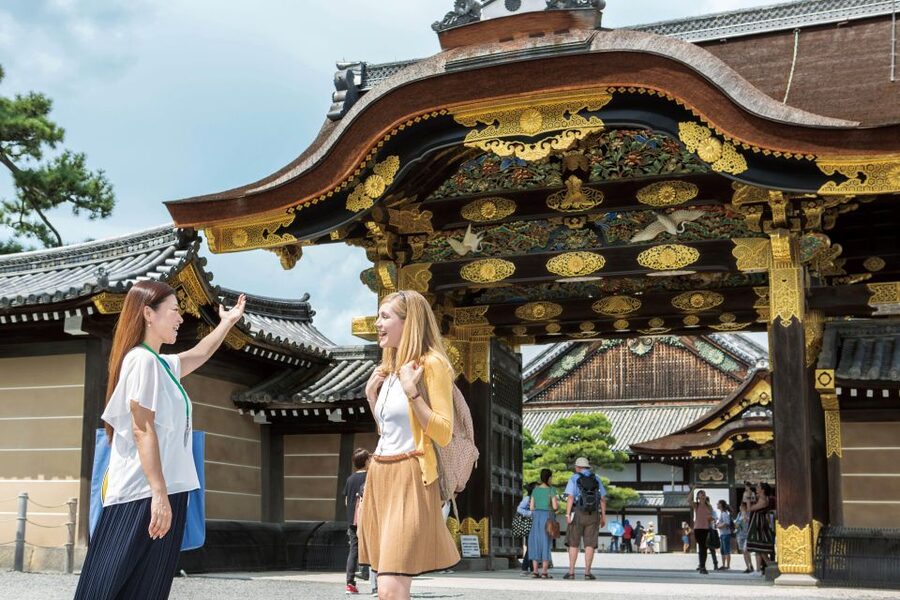 Kyoto: Nijo-jo Castle and Ninomaru Palace Guided Tour - The restricted rooms: the tour’s special advantage