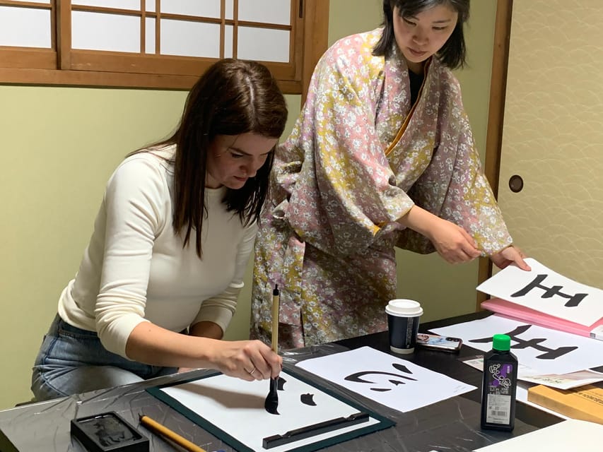 Kyoto Ninenzaka : Japanese Calligraphy Class in Townhouse - Why This Kyoto Calligraphy Class Works