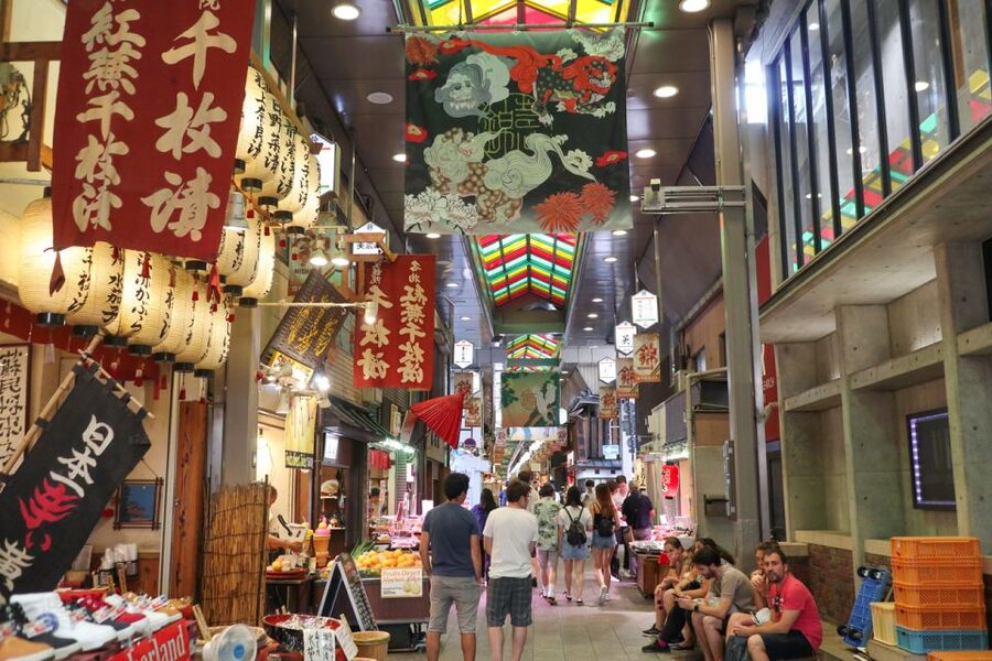 Kyoto: Nishiki Market Brunch Walking Tour-7 Tastings+Brunch - Pontocho Alley before the market opens fully