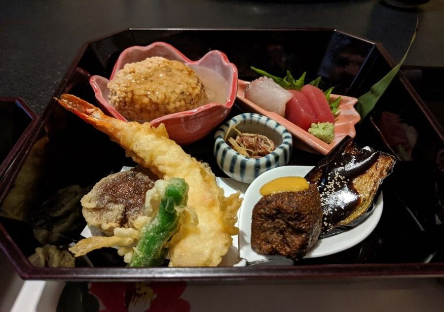 Kyoto: Nishiki Market Food Tour - Shopping time for edible souvenirs