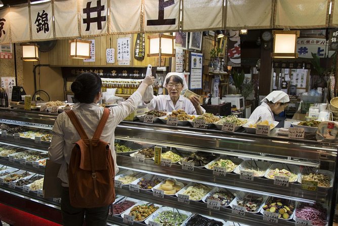 Kyoto Nishiki Market Tour - From small tastings to a real seasonal lunch