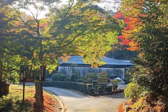 Kyoto Off The Beaten Path: Hidden Zen Garden & Magical Shrine - Tofuku-ji for Zen architecture and garden space