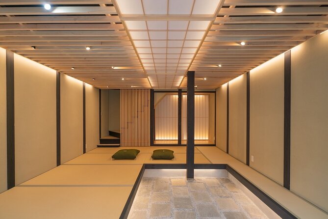 Kyoto : Okada Tea Ceremony & Kimono - Keeping the kimono for Higashiyama