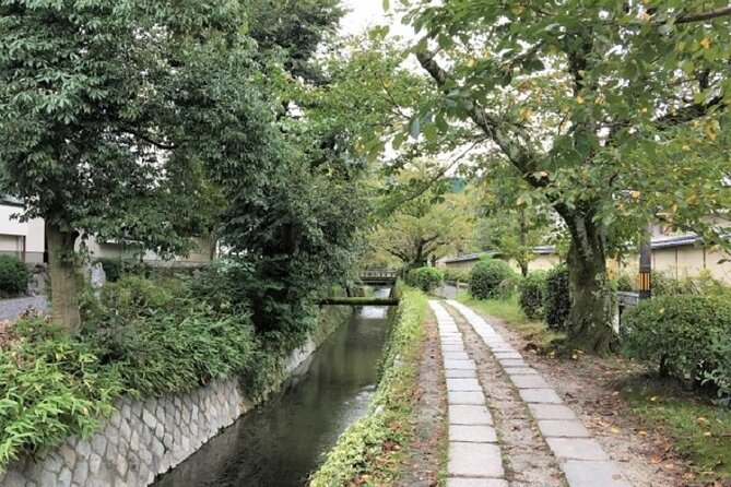 Kyoto Philosophy Walk with Philosopher (Private/6.5 hour) - Yoshida Shrine and Shinto belief