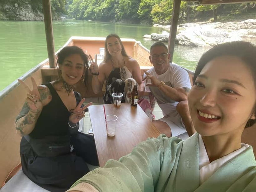 Kyoto: Private Boat Cruise with Shamisen and Games - How the private format affects the experience