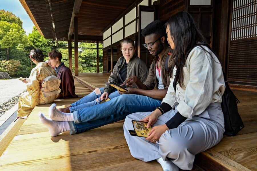 Kyoto: Private Customized Walking Tour with a Local Insider - What the strongest guide experiences have in common