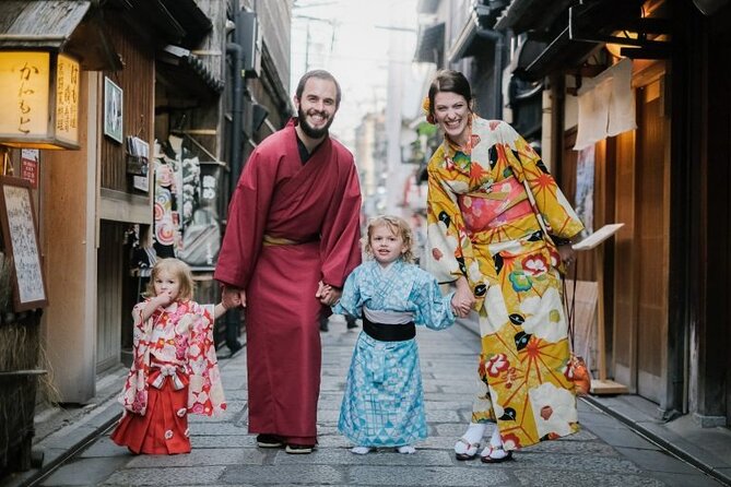 Kyoto Private Photoshoot Experience with a Professional Photographer - Why a private Kyoto photo session can be worth it