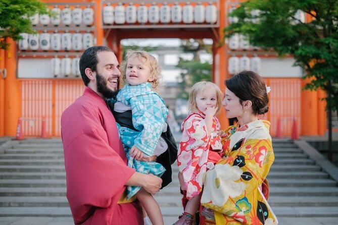 Kyoto Private Photoshoot Experience with a Professional Photographer - Gion and Kennin-ji for a traditional Kyoto mood